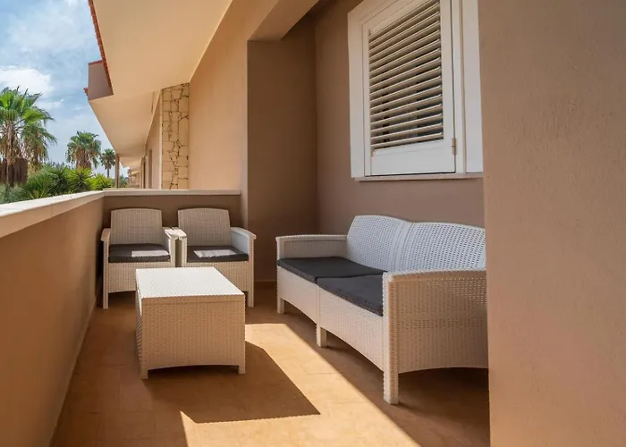Holiday home Sea Luna Rossa *